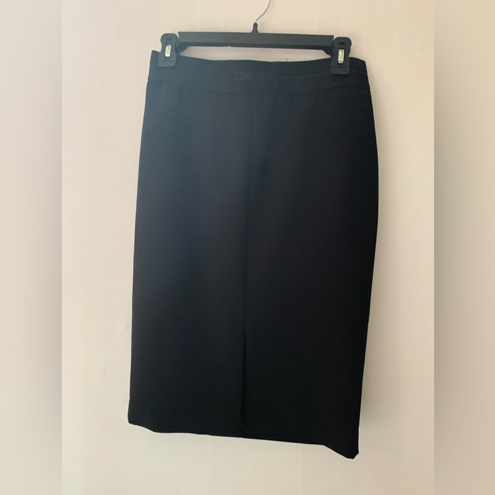 DKNY Classic Black Pencil Skirt